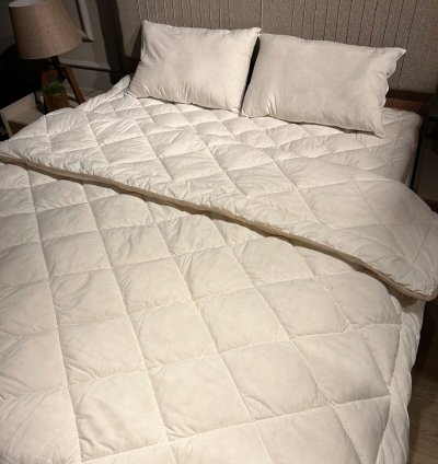 Çift Kişilik Yorgan, Yatak Pedi ve İki Adet Yastık